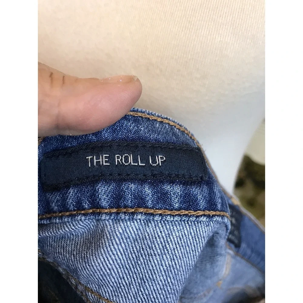 Lucky Brand Sz 6/28 The Roll Up Distressed Denim Shorts - Picture 8 of 8